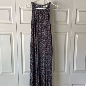 Natural Life- floral maxi dress/pockets